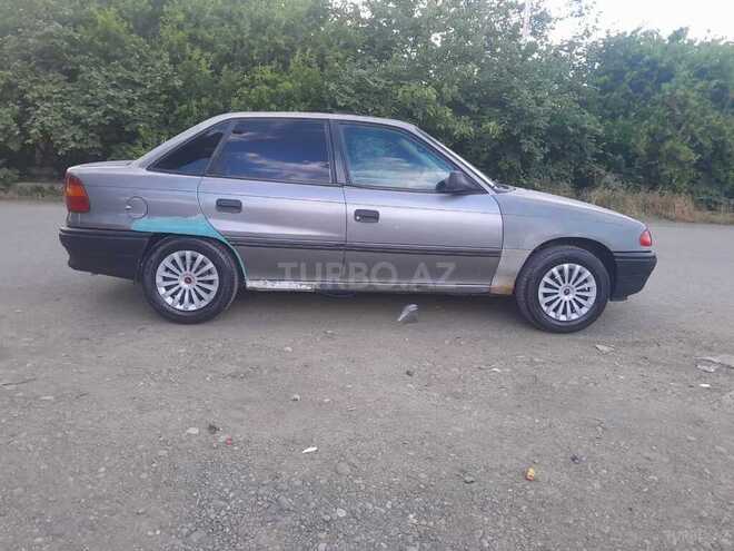 Opel Astra 1993, 321,421 km - 1.4 л - Qazax