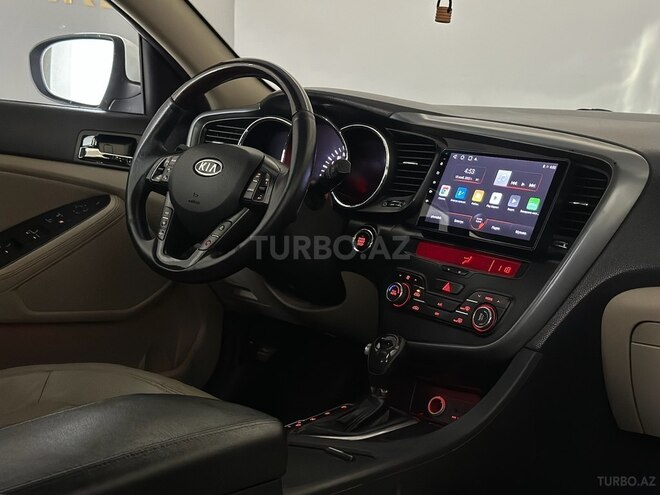 Kia Optima-14