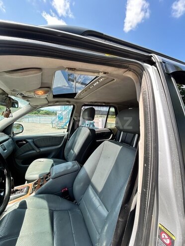 Mercedes ML 320 2000, 260,000 km - 3.2 l - Quba