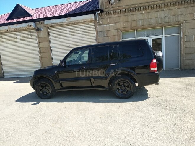 Mitsubishi Pajero 2003, 327,000 km - 3.5 l - Bakı