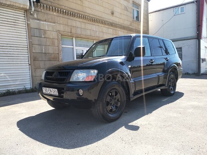 Mitsubishi Pajero 2003, 327,000 km - 3.5 l - Bakı