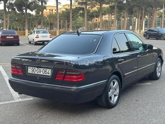 Mercedes E 230 1997, 331,000 km - 2.3 l - Sumqayıt