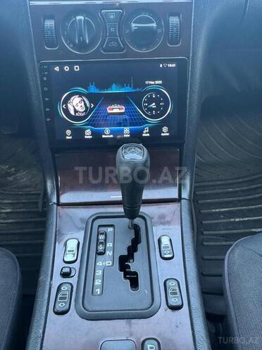 Mercedes E 230 1997, 331,000 km - 2.3 l - Sumqayıt