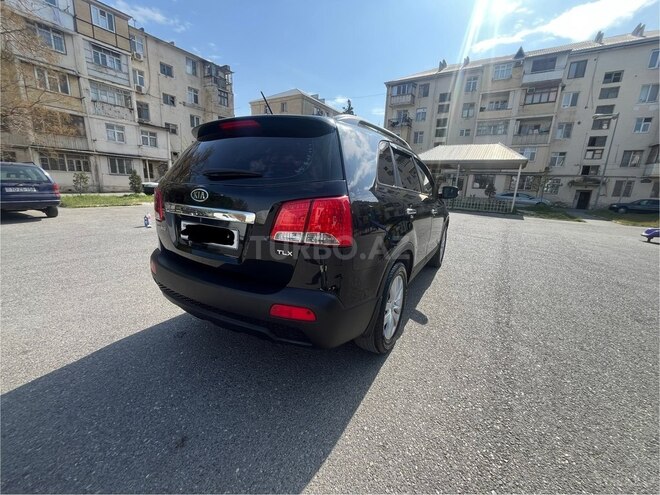 Kia Sorento-7