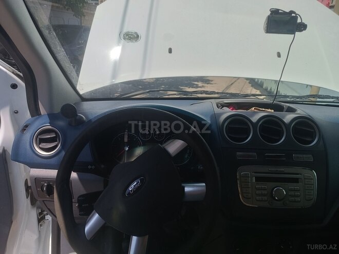 Ford Transit Connect 2010, 284,940 km - 1.8 l - Bakı