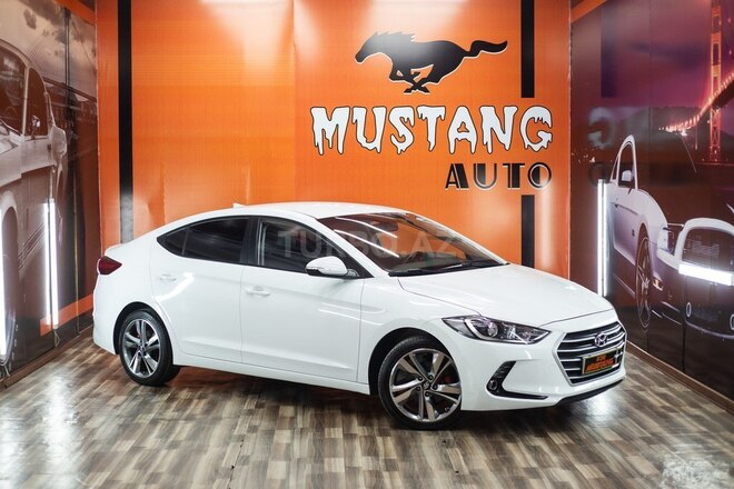 Hyundai Avante-3