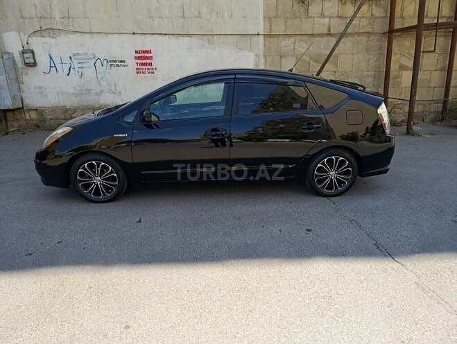 Toyota Prius 2008, 272,300 km - 1.5 l - Bakı