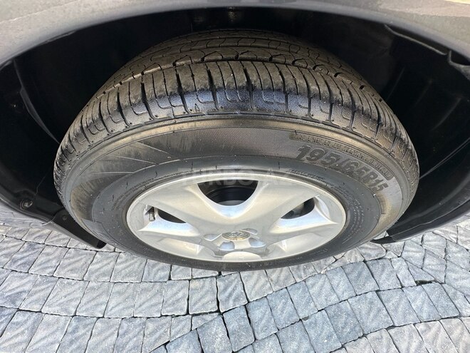 Toyota Corolla 2006, 221,000 km - 1.4 l - Sumqayıt