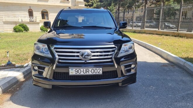 Lexus LX 570-1