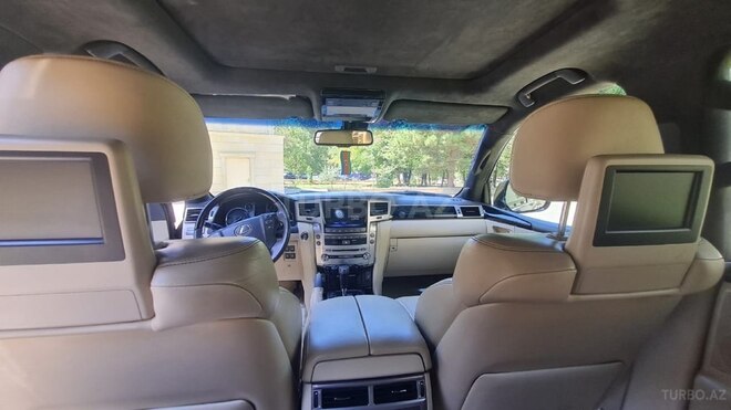 Lexus LX 570-11