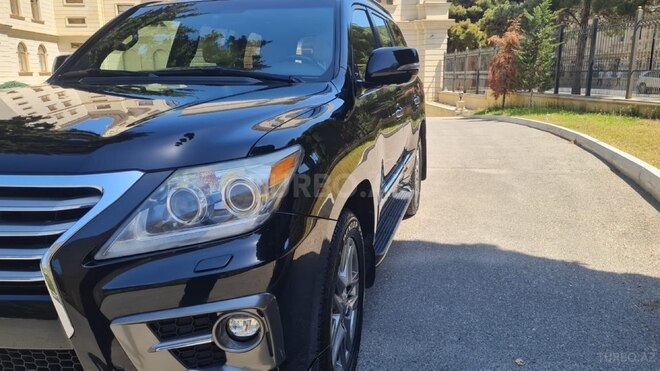 Lexus LX 570-4