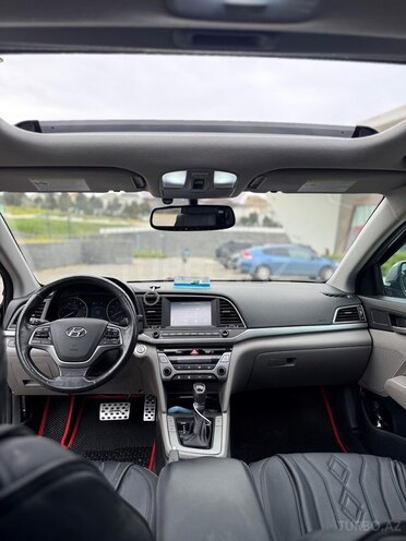 Hyundai Elantra 2017, 175,418 km - 2.0 л - Bakı