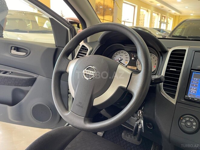 Nissan Wingroad-9
