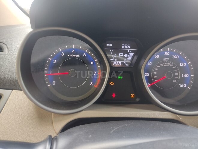 Hyundai Elantra 2015, 252,667 km - 1.8 л - Ağdaş