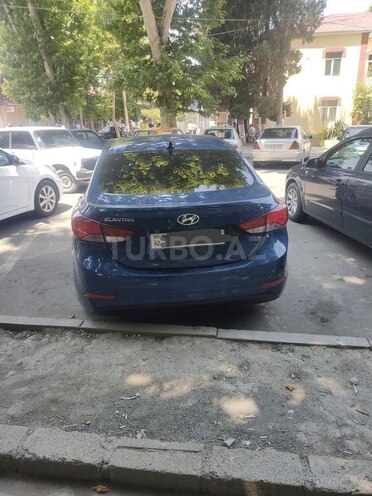Hyundai Elantra 2015, 252,667 km - 1.8 л - Ağdaş