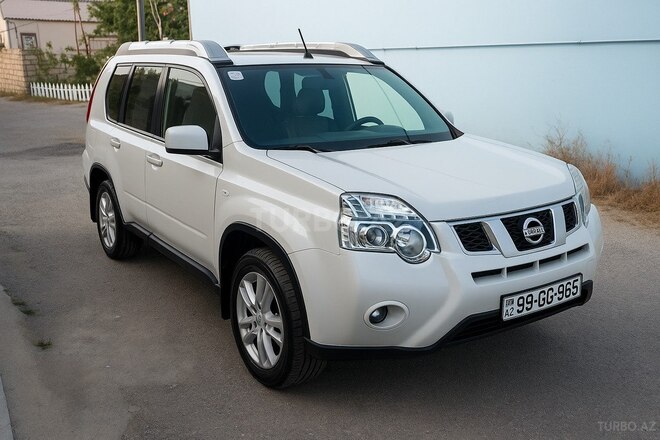 Nissan X-Trail 2013, 183,000 km - 2.5 л - Bakı