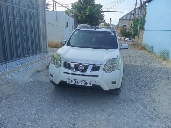 Nissan X-Trail 2013, 183,000 km - 2.5 л - Bakı