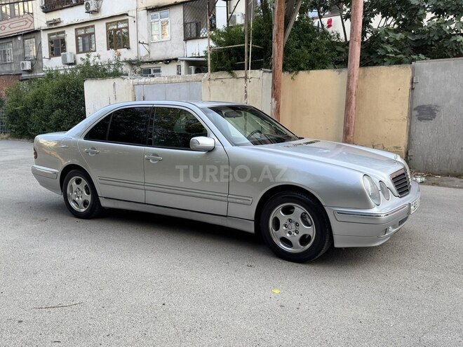 Mercedes E 270 2000, 297,546 km - 2.7 l - Bakı
