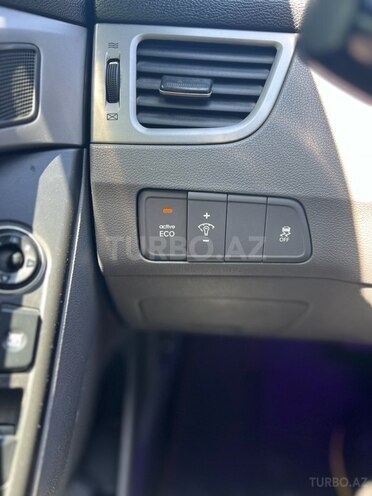 Hyundai Elantra 2014, 180,247 km - 1.8 l - Şəmkir