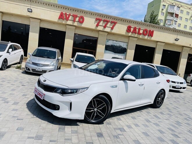 Kia K5-3