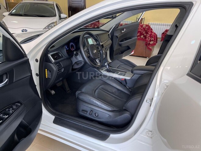 Kia K5-15