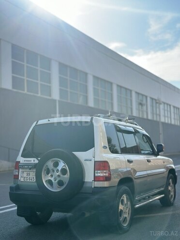 Mitsubishi Pajero io 1999, 249,000 km - 1.8 л - Bakı