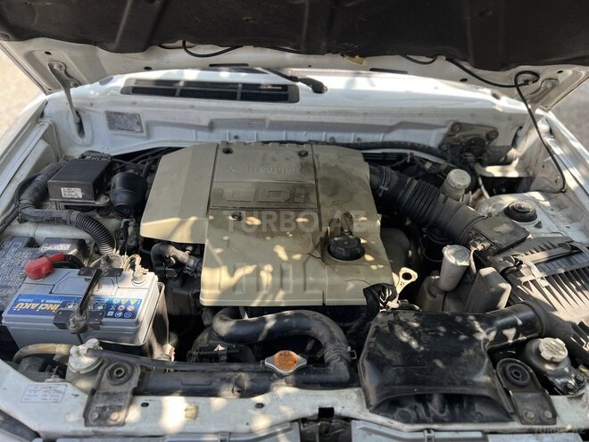 Mitsubishi Pajero io 1999, 249,000 km - 1.8 л - Bakı