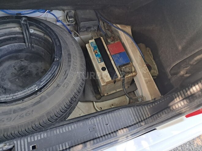 Mercedes C 180 1997, 352,000 km - 1.8 l - Qazax