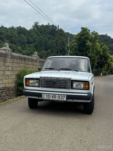 LADA (VAZ) 2107 2007, 94,000 km - 1.6 l - Astara