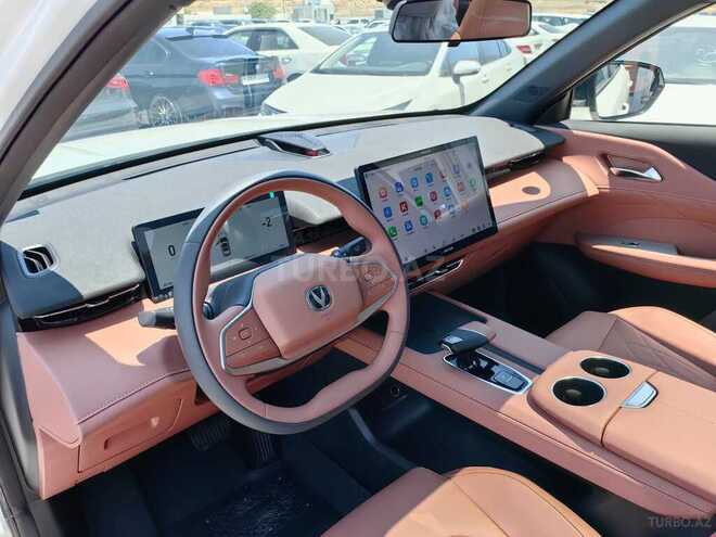 Changan Uni-Z-18
