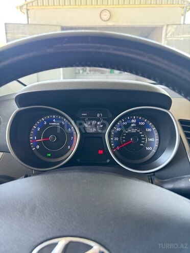 Hyundai Elantra 2015, 127,687 km - 1.8 l - Bakı
