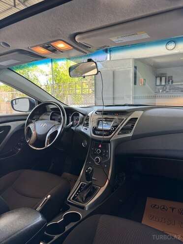 Hyundai Elantra 2015, 127,687 km - 1.8 l - Bakı