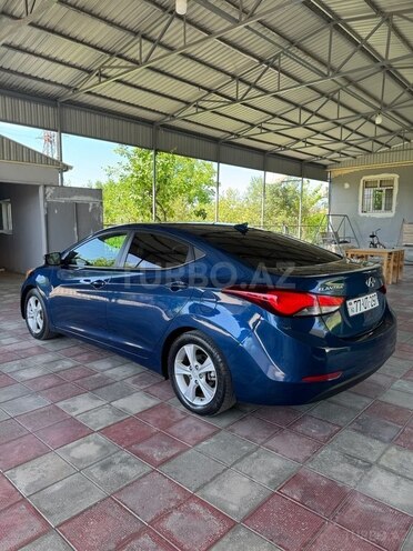 Hyundai Elantra 2015, 127,687 km - 1.8 l - Bakı