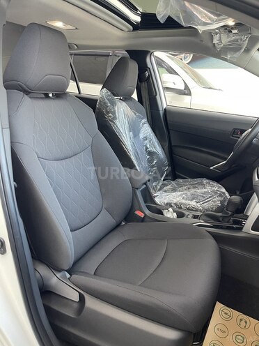 Toyota Corolla Cross 2025, 0 km - 2.0 л - Sumqayıt