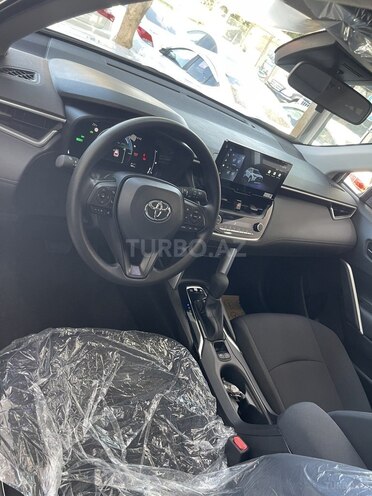 Toyota Corolla Cross 2025, 0 km - 2.0 л - Sumqayıt