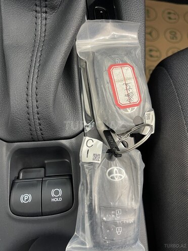 Toyota Corolla Cross 2025, 0 km - 2.0 л - Sumqayıt