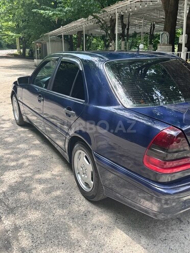 Mercedes C 220 d 2000, 394,000 km - 2.2 л - Masallı
