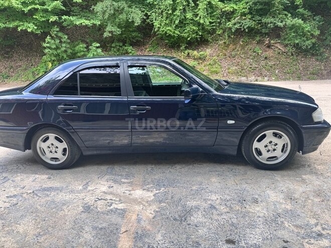 Mercedes C 220 d 2000, 394,000 km - 2.2 л - Masallı