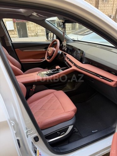 Changan CS 75 Plus 2023, 6,400 km - 1.5 л - Bakı