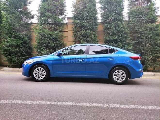 Hyundai Elantra 2017, 177,800 km - 2.0 л - Bakı