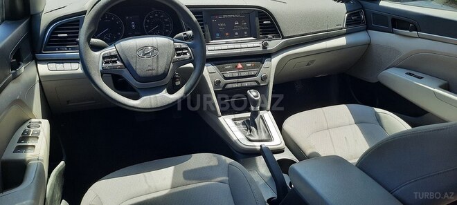 Hyundai Elantra 2018, 87,000 km - 2.0 л - Bakı