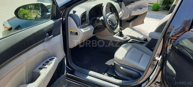 Hyundai Elantra 2018, 87,000 km - 2.0 л - Bakı