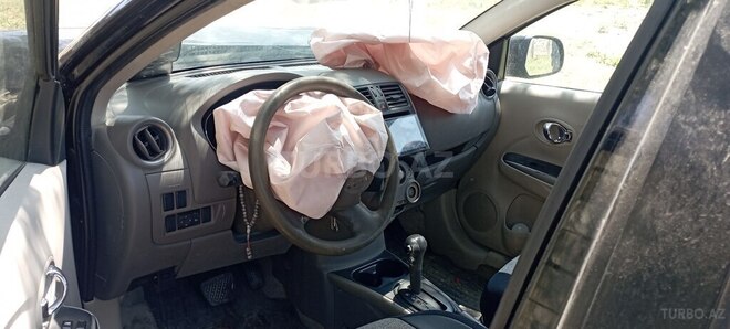 Nissan Sunny 2013, 362,000 km - 1.5 l - Bakı