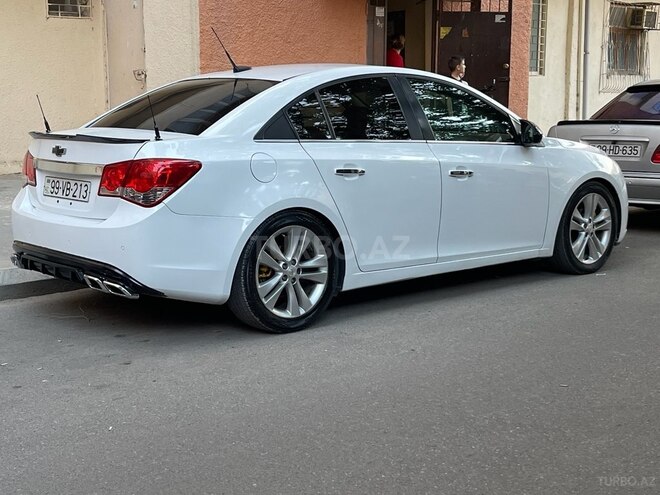 Chevrolet Cruze 2010, 260,000 km - 1.4 л - Bakı