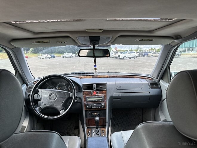 Mercedes C 230 1998, 200,000 km - 2.3 l - Qəbələ