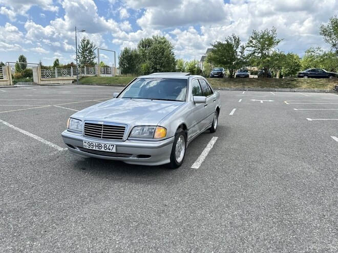 Mercedes C 230 1998, 200,000 km - 2.3 l - Qəbələ