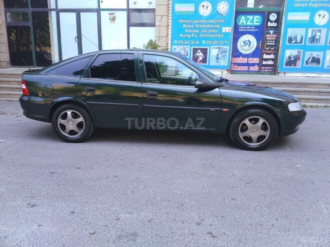 Opel Vectra 1998, 325,636 km - 1.8 l - Bakı