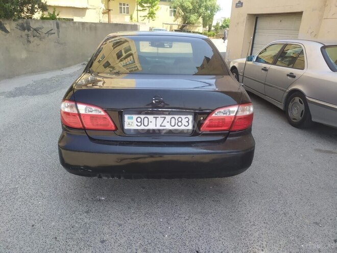 Nissan Maxima-9