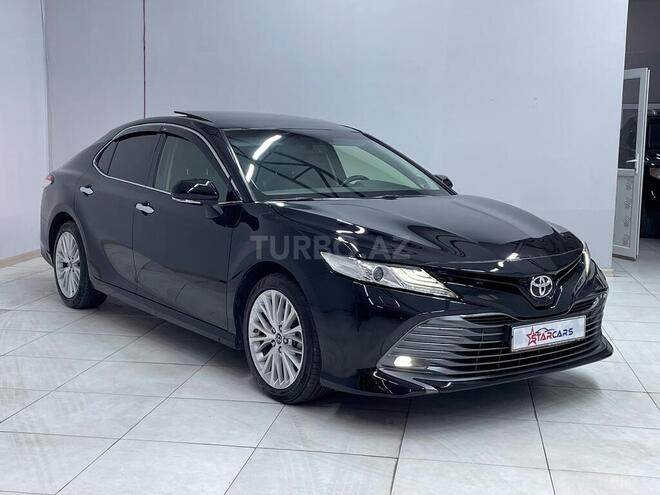 Toyota Camry-12