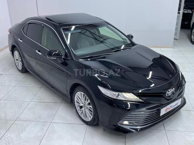 Toyota Camry-11